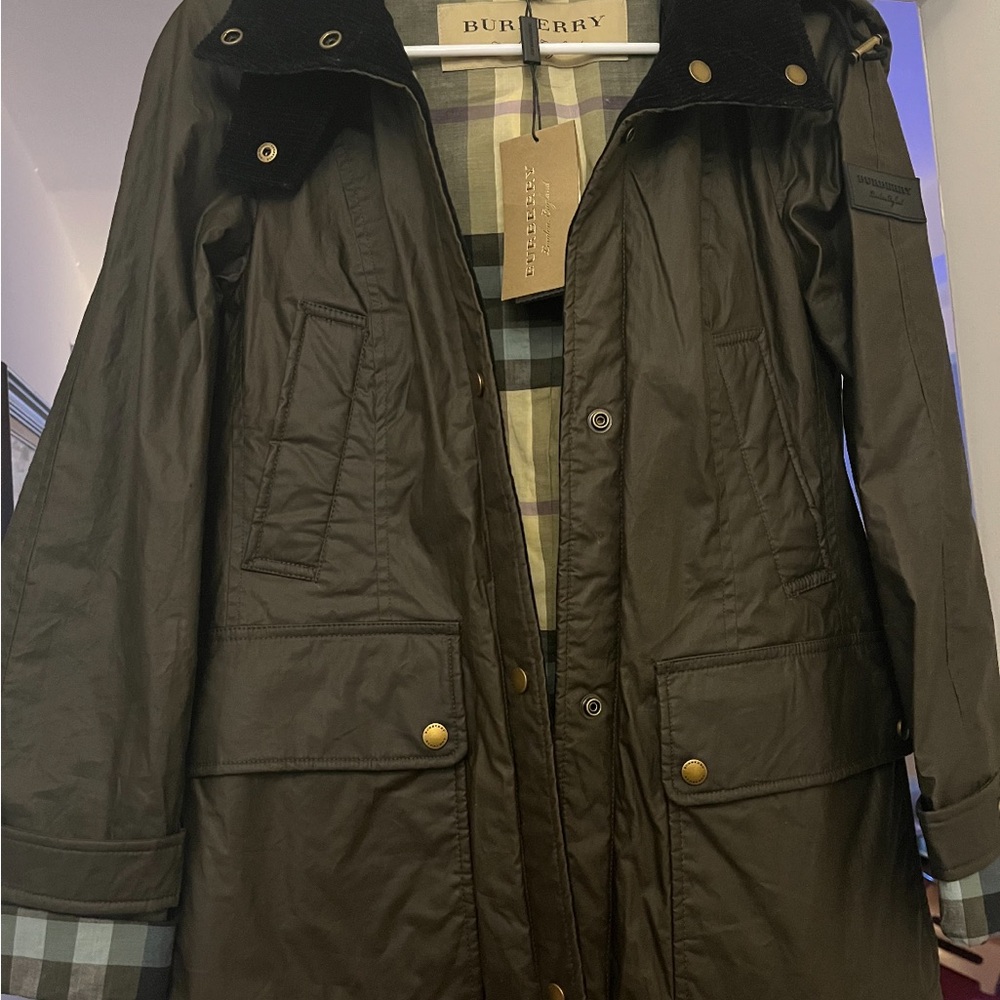 Burberry Black Trench Coat Timeless Elegance